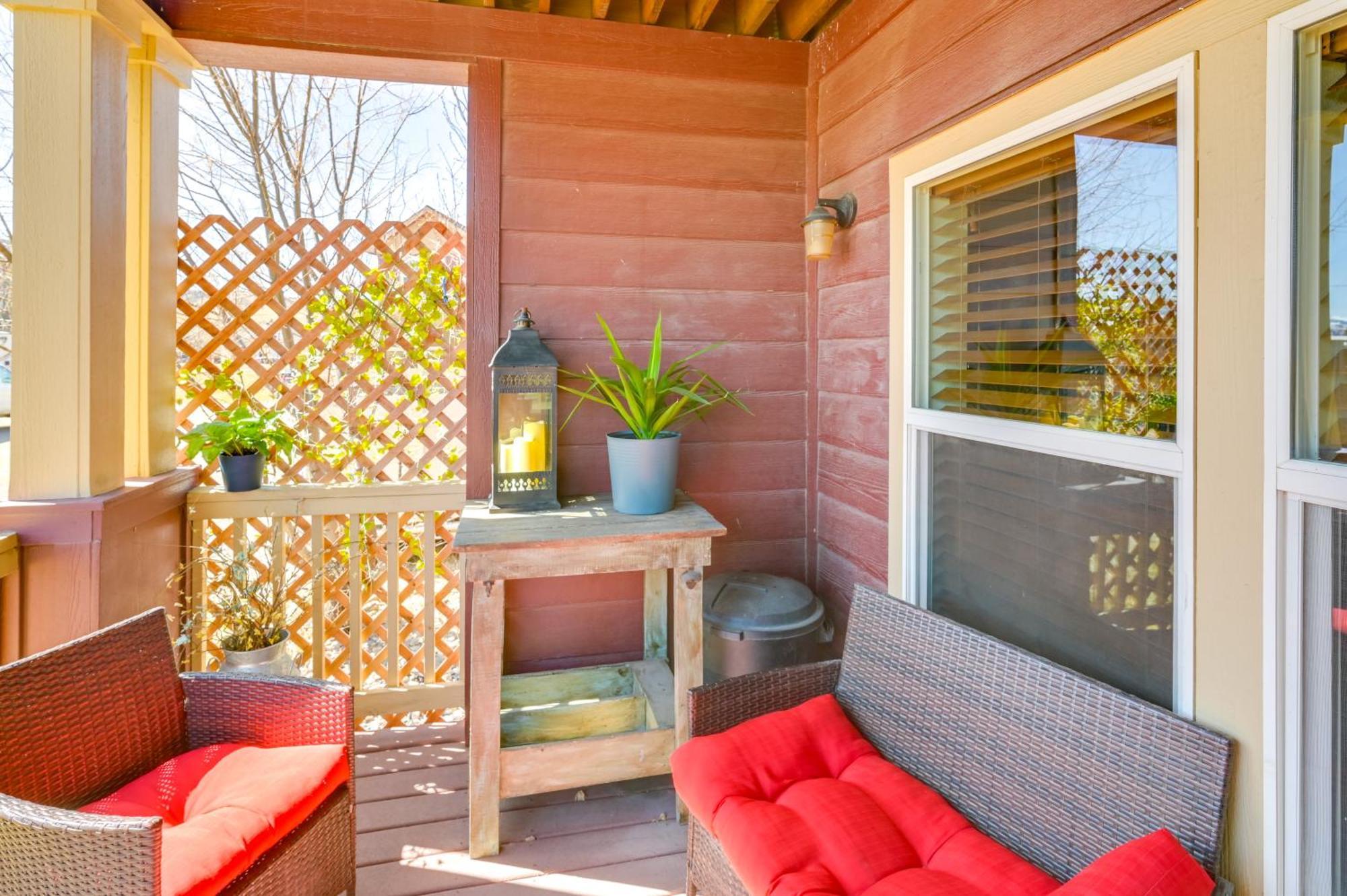 Ennis Vacation Rental With Balcony Walk To Downtown Esterno foto